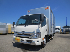 Hino Small Box body 2RG-XZU710M (12334) 1枚目