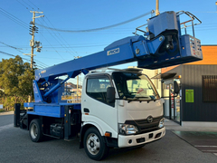 日野 小型 高所作業車 TKG-XZU642F (97812) 1枚目