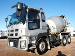 いすゞ 大型 ミキサー車 ********* (98781) 1枚目