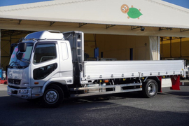 Mitsubishi Fuso 6studs large Flat body 2KG-FK62FZ (98929) 1枚目