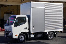 Toyota Small Box body TPG-XZC605 (98934) 1枚目