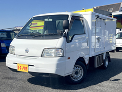 日産自動車 小型 冷蔵冷凍バン ABF-SKP2TN (102576) 1枚目