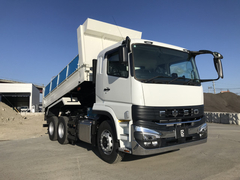 Mitsubishi Fuso Large Soil dump 2PG-FV80HX (103353) 1枚目