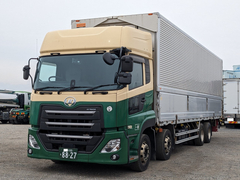 Nissan UD Large Wing body 2PG-CG5CA (103710) 1枚目