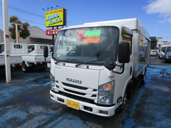 Isuzu Small Box body TRG-NMR85AN (103723) 1枚目