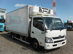 Hino Small Freezer box_body TKG-XZU720M (7204) 1枚目