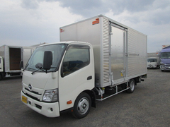Hino Small Box body 2KG-XZU710M (104082) 1枚目