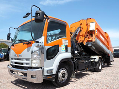 いすゞ 中型 塵芥車（プレス式） ********* (104495) 1枚目