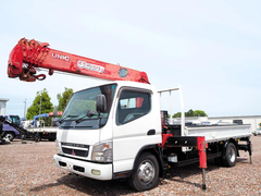 Mitsubishi Fuso Small Flat body ********* (104590) 1枚目