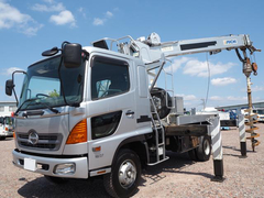 日野 中型 平ボディ（クレーン付） ********* (104641) 1枚目