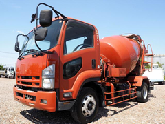いすゞ 中型 ミキサー車 ********* (104744) 1枚目