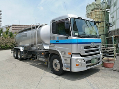 UDトラックス（日産） 大型 粉粒体運搬車 PKG-CD4ZA (6313) 1枚目