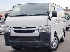 トヨタ 小型 バン 3BF-TRH200V (105346) 1枚目
