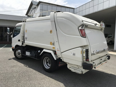 日野 小型 塵芥車（プレス式） 2RG-XZU605X (105356) 1枚目