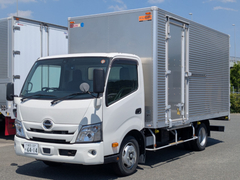 日野 小型 バン 2RG-XZU710M (105643) 1枚目