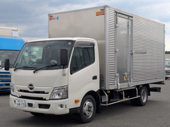 日野 小型 バン 2RG-XZU710M (105644) 1枚目