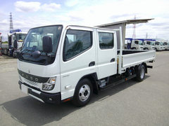 Mitsubishi Fuso Small Double cab 2RG-FEB20 (106221) 1枚目