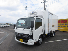 いすゞ 小型 冷蔵冷凍バン 2RG-NPR88AM (106396) 1枚目