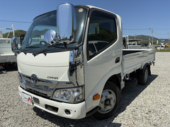 トヨタ 小型 平ボディ 2PG-XZU605 (105312) 1枚目
