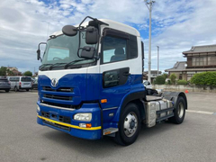 Nissan UD Large Tractor AKG-GK4XZB (11875) 1枚目