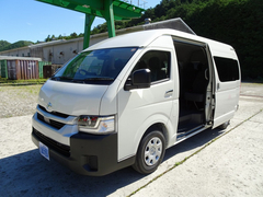 トヨタ 小型 バス 3DF-GDH223B (107076) 1枚目