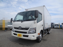 日野 小型 保冷バン TKG-XZU720M (11634) 1枚目