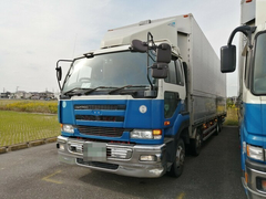 UDトラックス（日産） 大型 ウィング KL-CG48L (7326) 1枚目