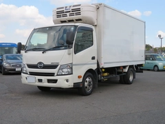 日野 小型 冷蔵冷凍バン TPG-XZU712 (106884) 1枚目