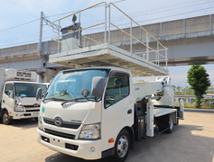 Hino Small Aerial work platform trucks TKG-XZU720M (11488) 1枚目