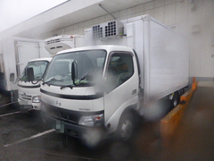 Hino Small Freezer box_body PB-XZU411M (2864) 1枚目