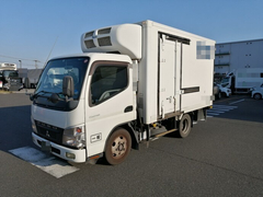 三菱ふそう 小型 冷蔵冷凍バン PDG-FE74BV (5548) 1枚目