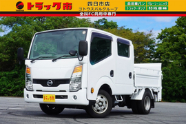 日産自動車 小型 Wキャブ CBF-SQ2F24 (112646) 1枚目