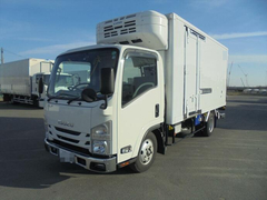 Isuzu Small Freezer box_body TPG-NMR85AN (10247) 1枚目