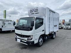 三菱ふそう 小型 冷蔵冷凍バン 2RG-FBAV0 (111079) 1枚目