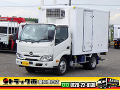 日野 小型 冷蔵冷凍バン 2RG-XZC605M (111427) 1枚目