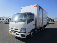 日野 小型 バン 2WG-XZU713N (107733) 1枚目