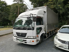 UDトラックス（日産） 中型 ウィング PB-MK36A (6995) 1枚目