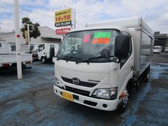日野 小型 バン TPG-XZU655M (100810) 1枚目