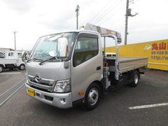 日野 小型 平ボディ（クレーン付） 2PG-XZU710M (109080) 1枚目