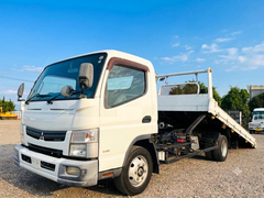 三菱ふそう 小型 キャリアカー ********* (107991) 1枚目