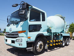 UDトラックス（日産） 大型 ミキサー車 QDG-PW39L (110509) 1枚目