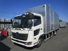 Hino Small Box body 2KG-FC2ABA (103712) 1枚目