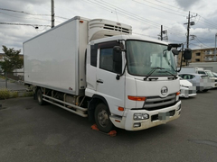 UDトラックス（日産） 中型 冷蔵冷凍バン TKG-MK38L (7127) 1枚目