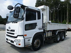 UDトラックス（日産） 大型 土砂ダンプ QKG-CW5XL (31555) 1枚目