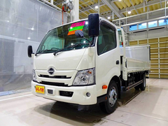 日野 小型 平ボディ 2KG-XZU720M (97634) 1枚目