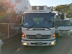 日野 中型 冷蔵冷凍バン FC7JKW-10482 (7386) 1枚目