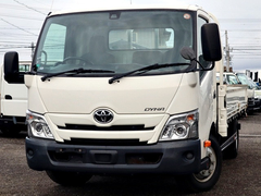 トヨタ 小型 平ボディ 2RG-XZU712 (111573) 1枚目