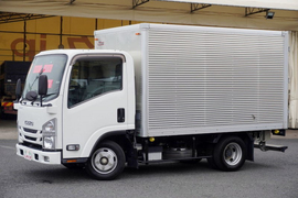Isuzu Small Box body 2RG-NLR88AN (110735) 1枚目