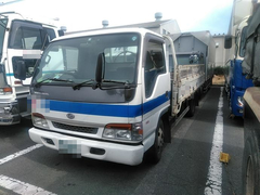 UDトラックス（日産） 小型 平ボディ KR-BPR81LR (3249) 1枚目