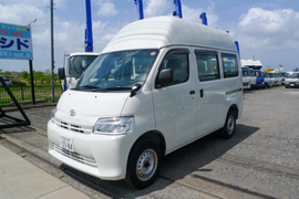 トヨタ 小型 バン 5BF-S403M (105310) 1枚目